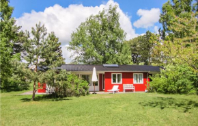 Awesome Home In Aakirkeby With Kitchen